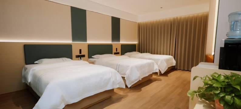 赫澜庭酒店(兰州雁滩工业城万达广场店)图片