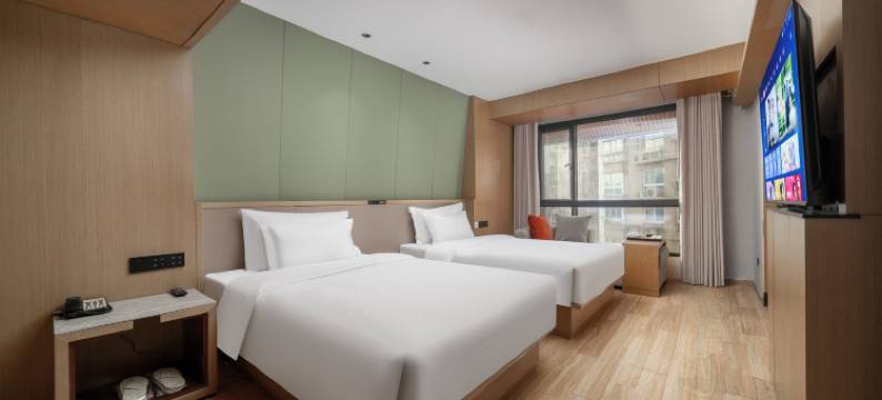 Quiet Robot瑞兴庭院度假酒店(温州鹿城五马街商业区店)图片