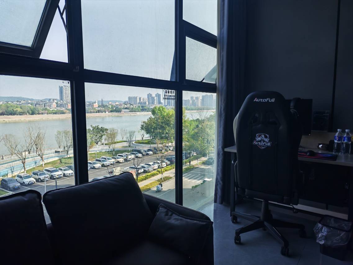 德阳极加电竞酒店图片