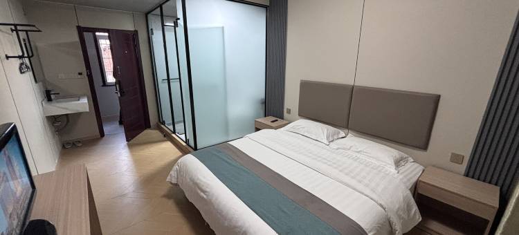 洪湖万豪宾馆(中医院店)图片