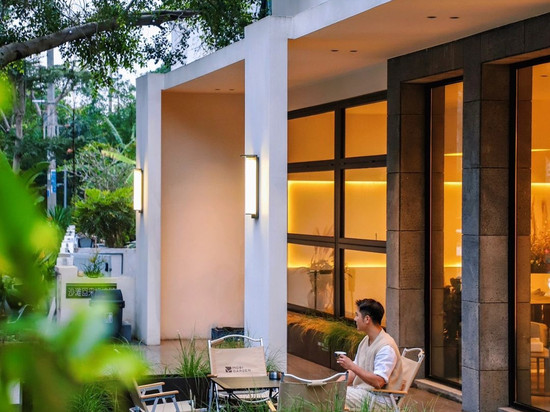 Silver Beach·朴悦·设计师民宿(北海银滩国际客运港店)