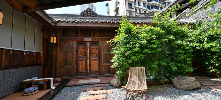 乐山楠院民宿(上中顺特色街区店)图片