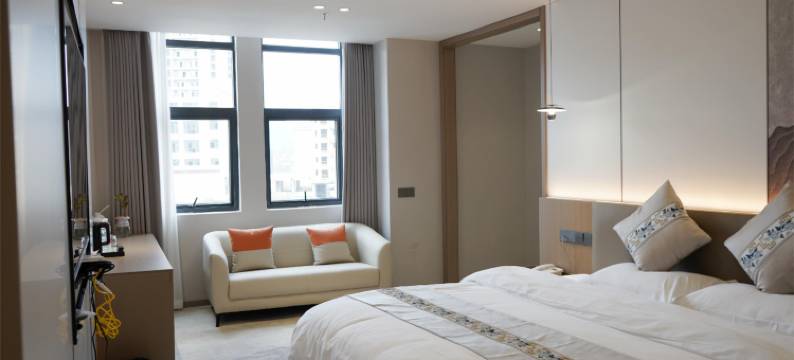 柏林索丽酒店(台江职校店)图片