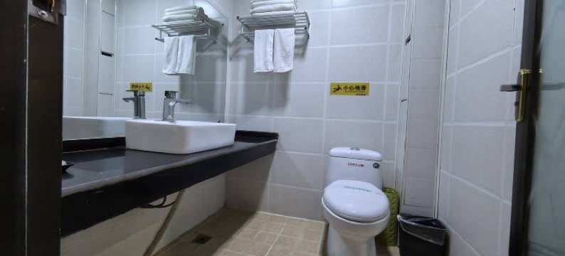 德令哈金鑫宾馆图片