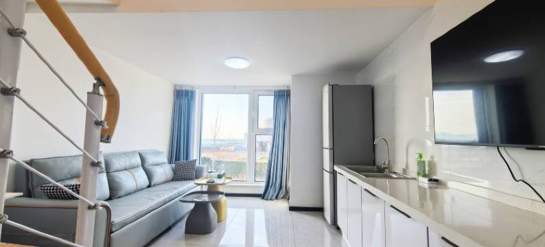 依山傍海度假公寓(养马岛店)图片