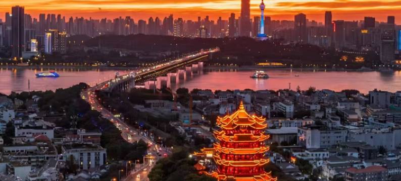 青曼里酒店(浦江人民广场店)图片