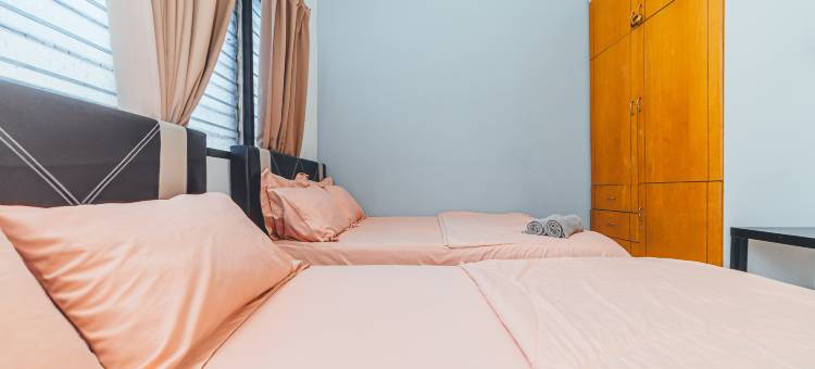 Batu Pahat w Pool table & Karaoke Villa 4BR 16pax图片