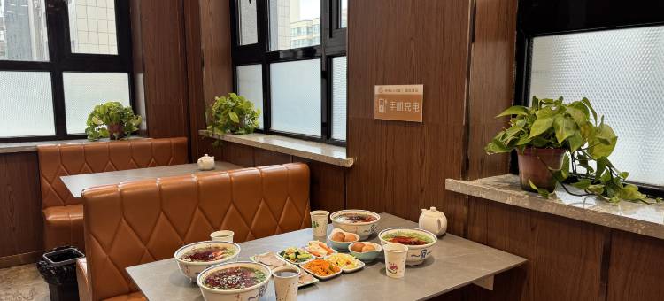 亚朵生态旅游酒店(合作香巴拉文化广场店)图片