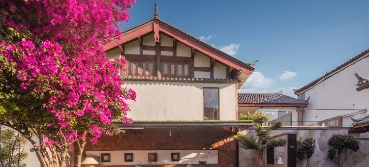 丽江古城丨苏舍·侘寂美学·时光花园民宿(南门木府店)图片