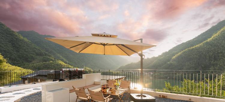 花筑·繁间民宿(月亮湾风景区店)图片