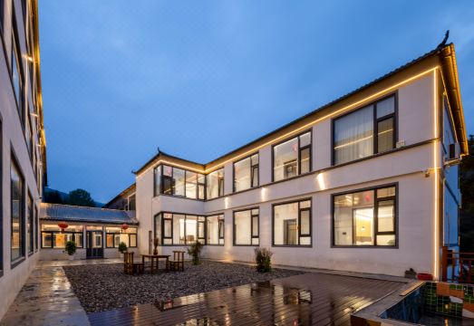 花筑·堆翠阁民宿（五台山风景区店）外景图