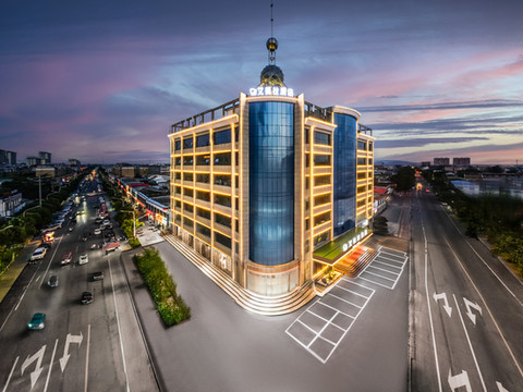 枣 • 庄︱Serenity•Haven•艾薇拉酒店(峄城区政府坛山广场店)