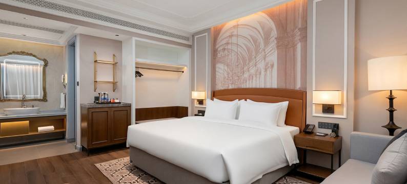 维也纳国际酒店(扬州江都奥莱广场店)图片