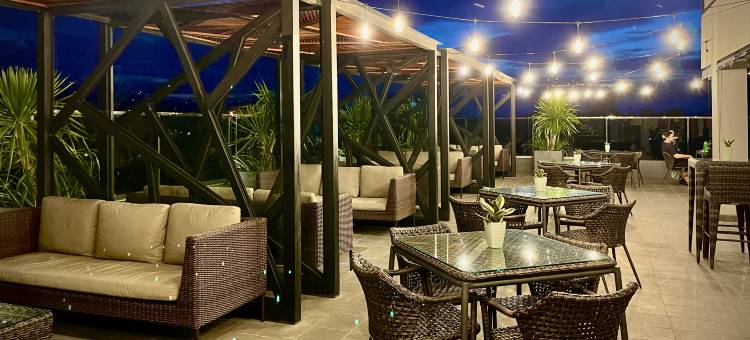 美娜多罗杰斯酒店(Rogers Hotel Manado)图片