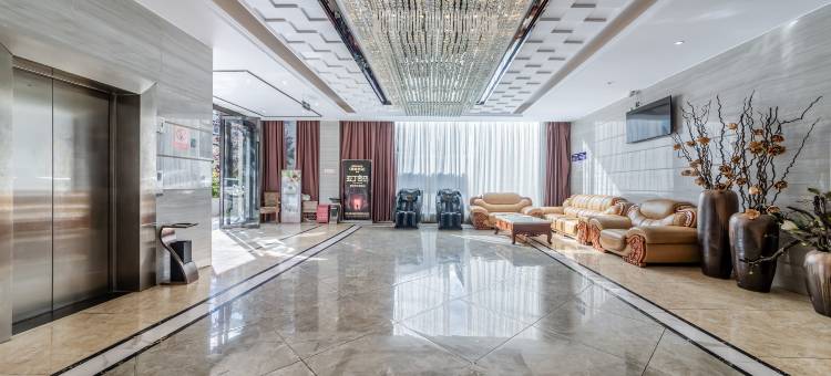 梵希尔假日酒店(香格里拉镇稻城亚丁景区店)图片