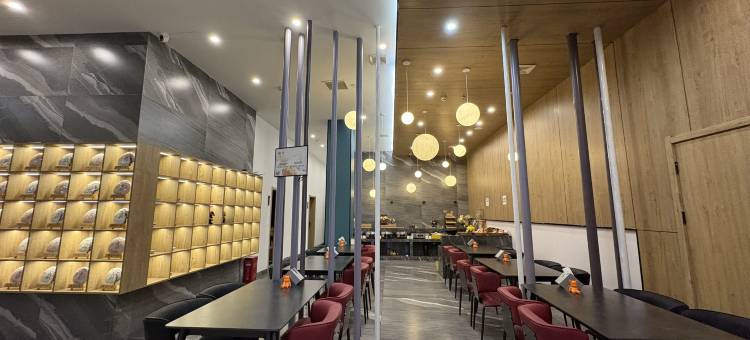 艾德品悦酒店(鹤壁火车站店)图片