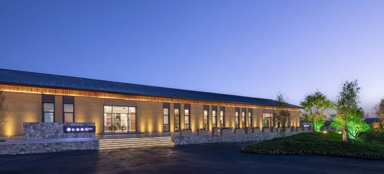 乌兰布统长调栖所度假酒店图片