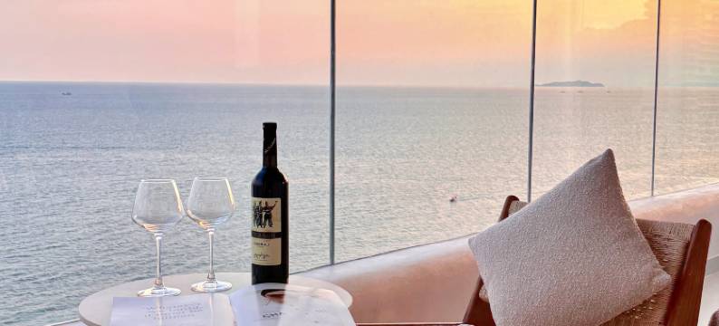 云岸海景美宿(保利金町湾店)图片