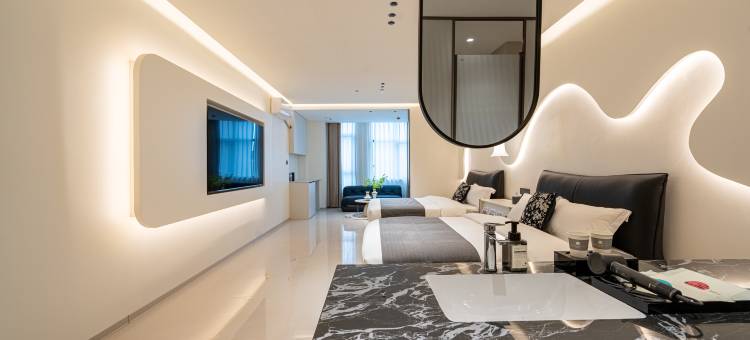 云筑民宿(郑州东站郑东万象城店)图片