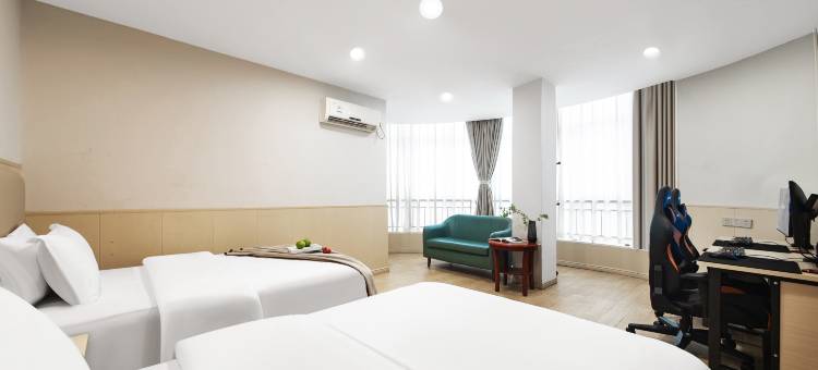 蚂蚁·光年电竞酒店(佛山鹏瑞利季华广场店)图片