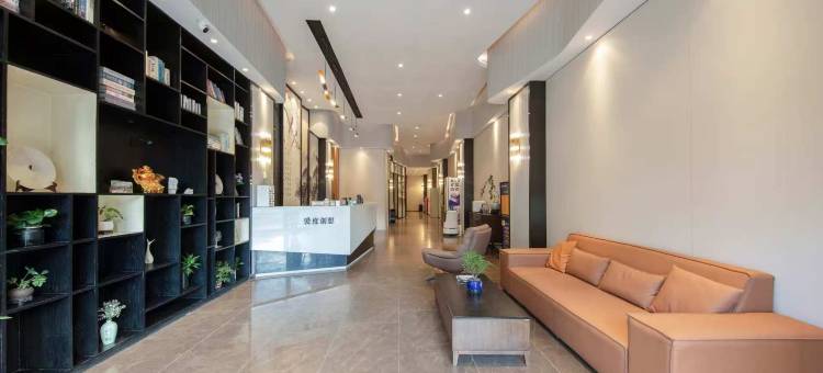 爱度创想酒店(邵阳市双清区湘桂黔建材城二期店)图片