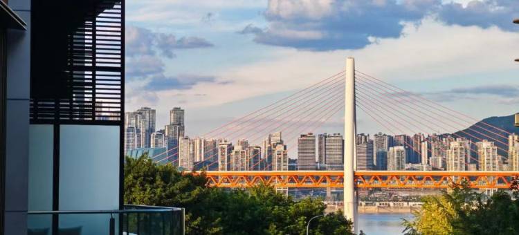 重庆洪崖洞MUSTEL木文缇酒店(解放碑店)图片