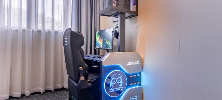 潮眠电竞酒店(江门技术学院店)图片