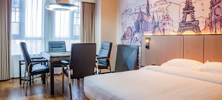 梧桐轻奢酒店(岳阳高铁东站店)图片