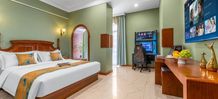 蓝海精品酒店(白城市民广场大润发店)图片