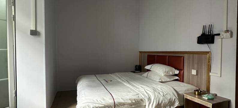 阳光住宿(南头轻轨站将军市场店)图片