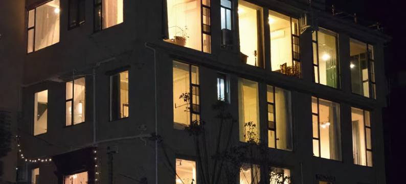 元阳多依树云上小院客栈图片