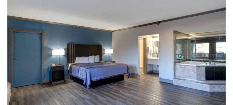 北卡罗莱纳伯灵顿 6 号汽车旅馆(Motel 6 Burlington, NC)图片