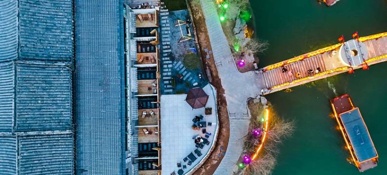 鹿鸣湖畔民宿(开封清明上河园万岁山武侠城店)图片