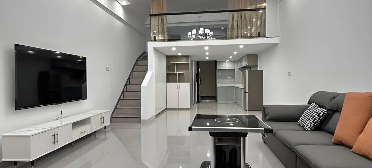 鹿鼎Loft轻奢影音公寓(艾溪湖东地铁站店)图片