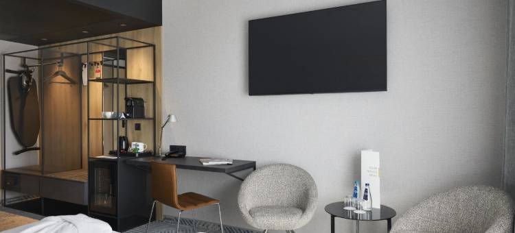 Q加酒店(Q Hotel Plus Wrocław)图片