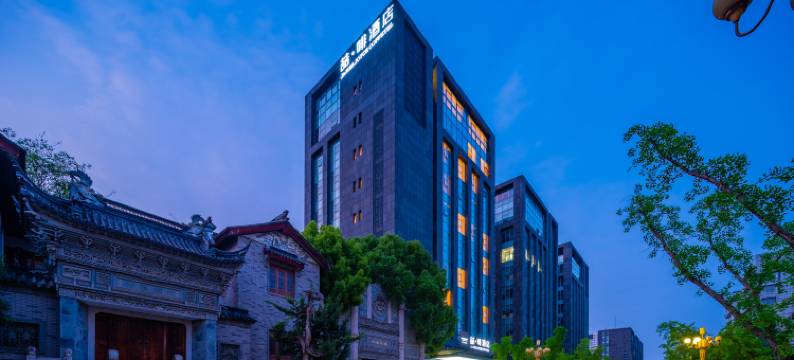 喆啡酒店(成都龙潭水乡威灵地铁站店)图片