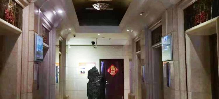 青岛欢朋共享民宿(五四广场青岛大学店)图片