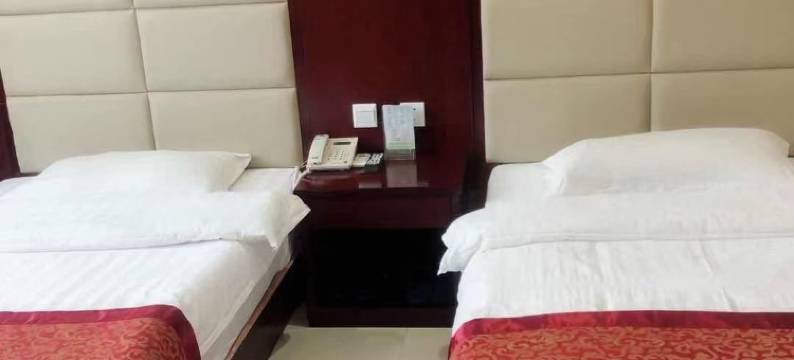 野三坡靠山居酒店图片