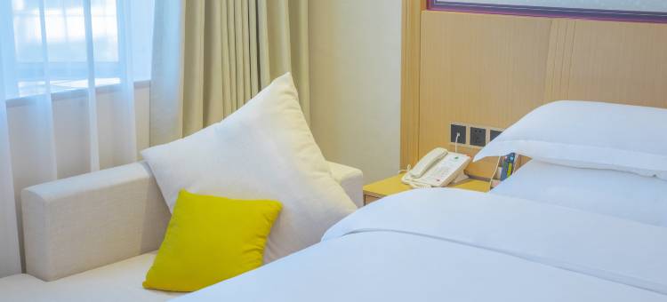 银山乡竹王酒店(道真县政府店)图片