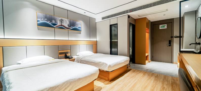 豆蔻年华主题酒店(南陵漳河大道店)图片