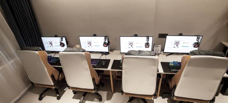 网鱼电竞酒店(宁波慈溪印象明州会展中心店)图片