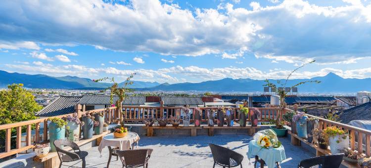 栖岸·Sunshine奢居半山古城全景美宿图片