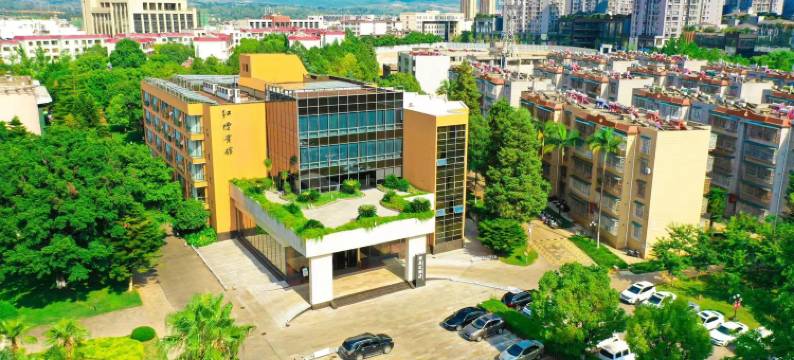 弥勒湖泉红烟宾馆图片