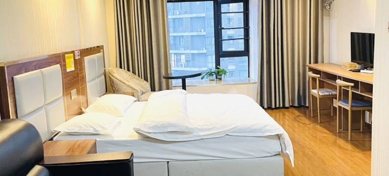 成都骄子酒店(百草路地铁站店)图片