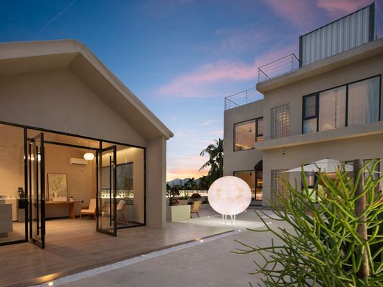 春里壹号院(万宁石梅湾旅游公路店)