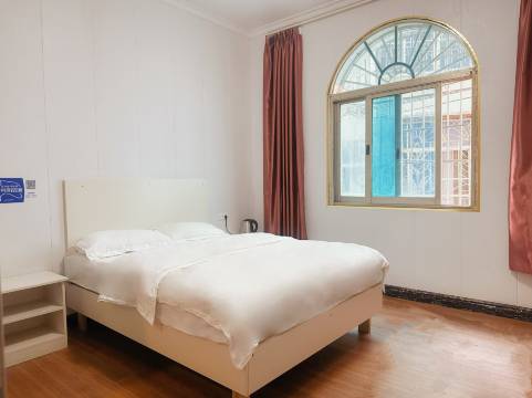 柳州珑金宾馆(鱼峰公园店)