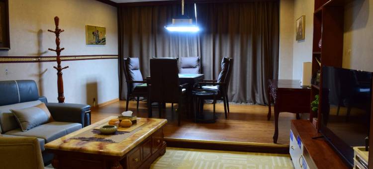 岷山那曲城投大酒店(色尼区店)图片