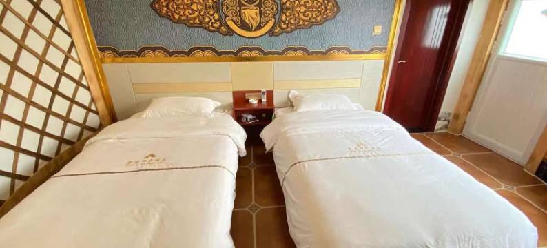 元都牧府蒙古包庄园(乌兰布统景区店)图片