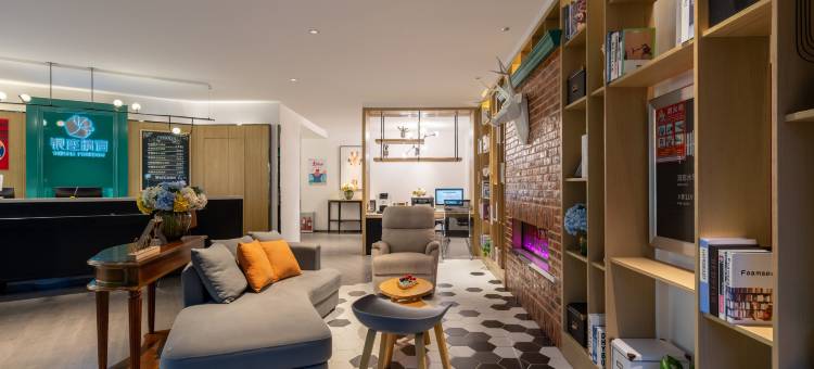 银座精宿酒店(新泰银河路店)图片