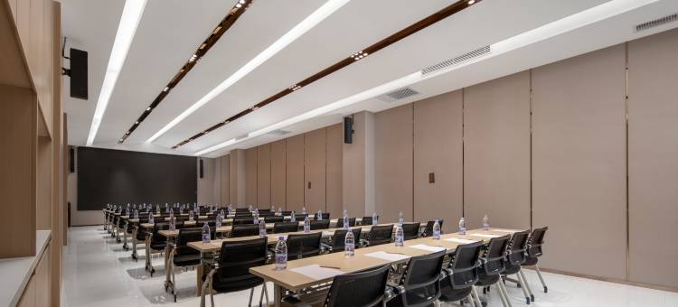 白玉兰酒店(菏泽大学城店)图片